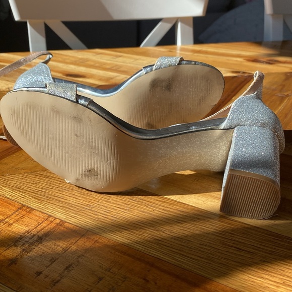 Annaili silver sparkly heeled sandals - Picture 4 of 4